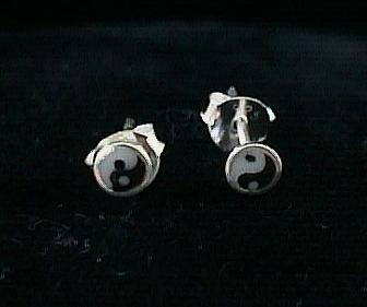 Pair - Yin-Yang Earring