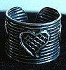 NEW-Heart Earcuff